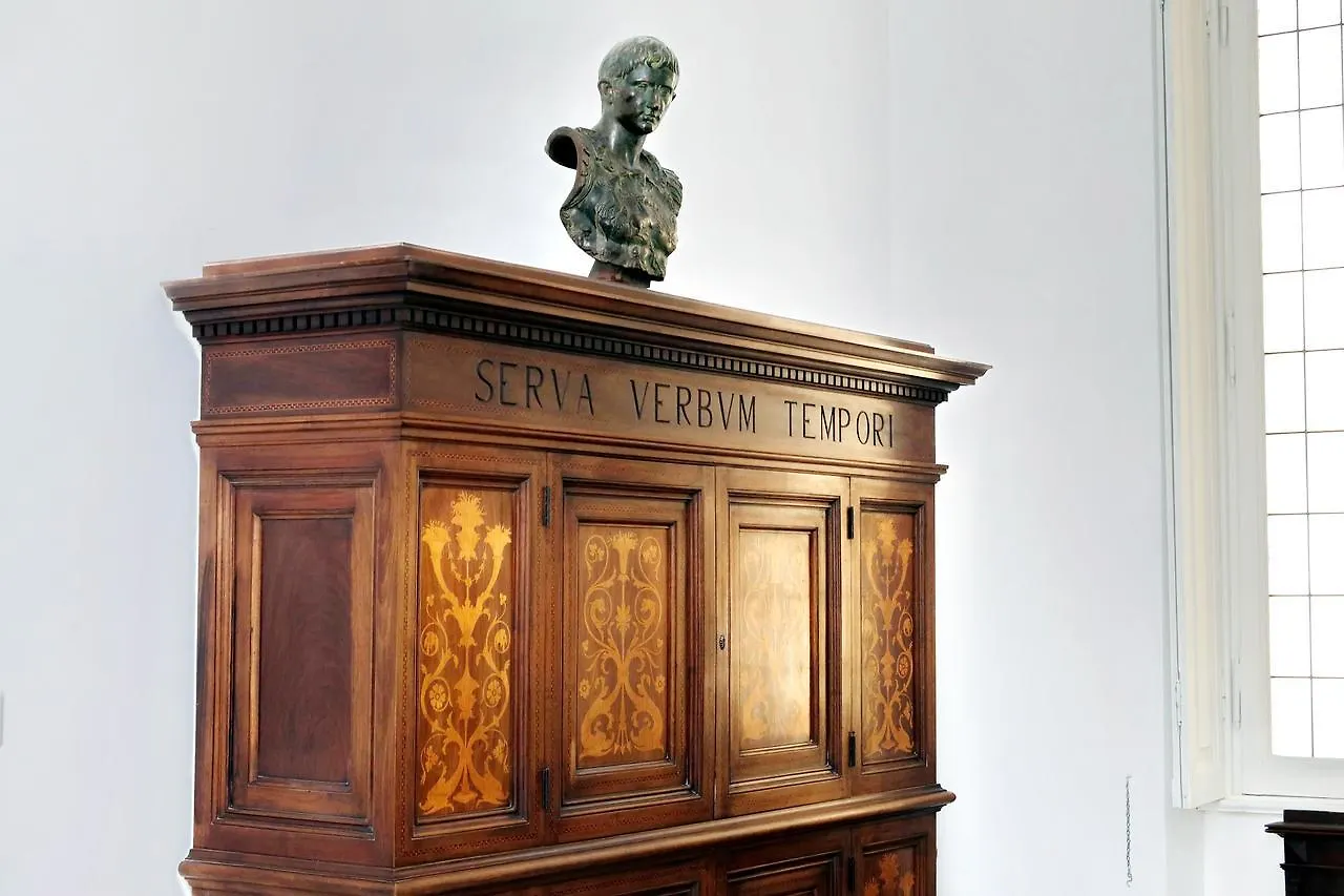 Prestigious Apartment Via Veneto Rome