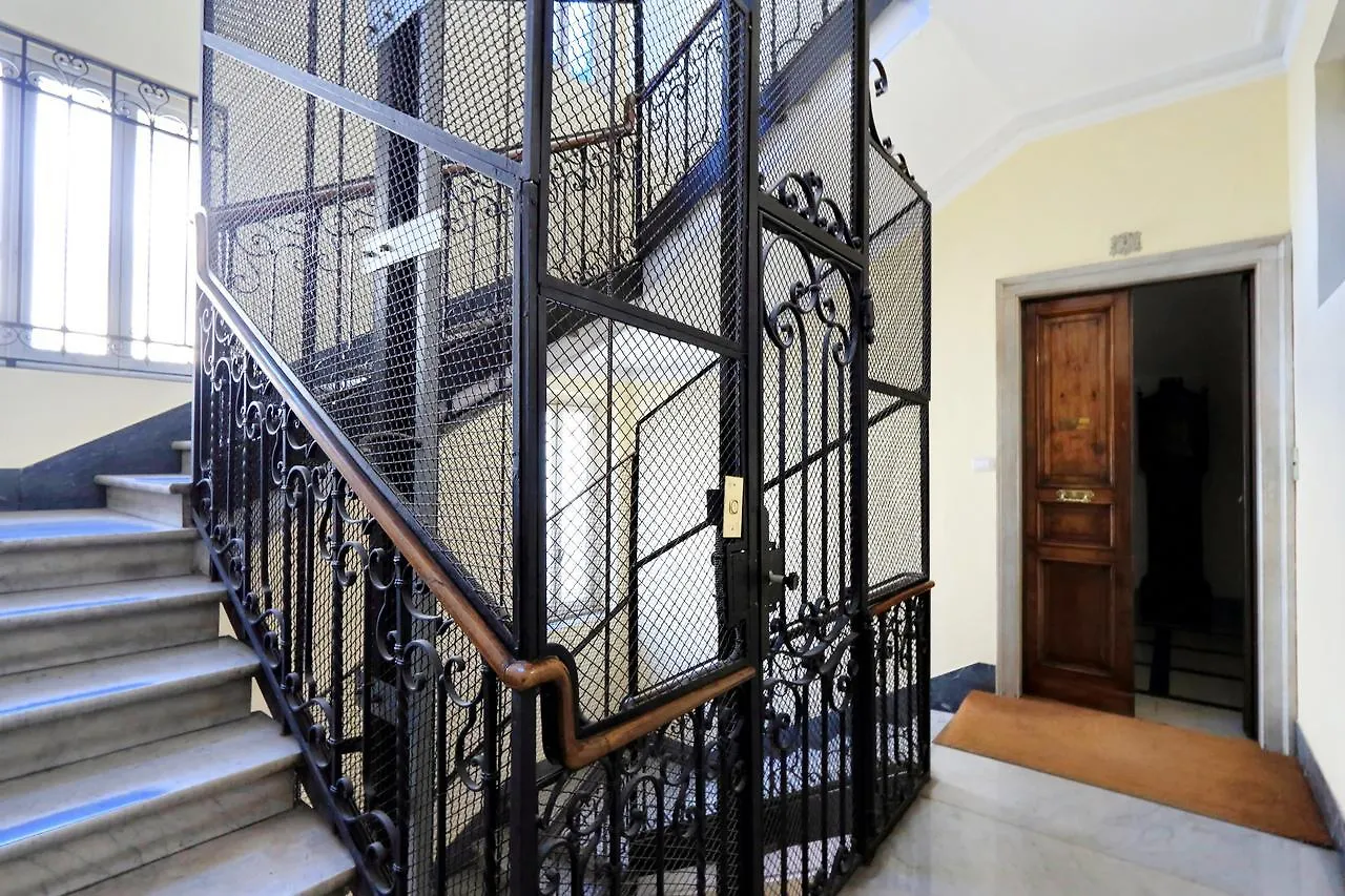 Prestigious Apartment Via Veneto Róma 0*,